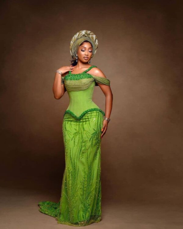 Green Aso-ebi Gown - Image 2